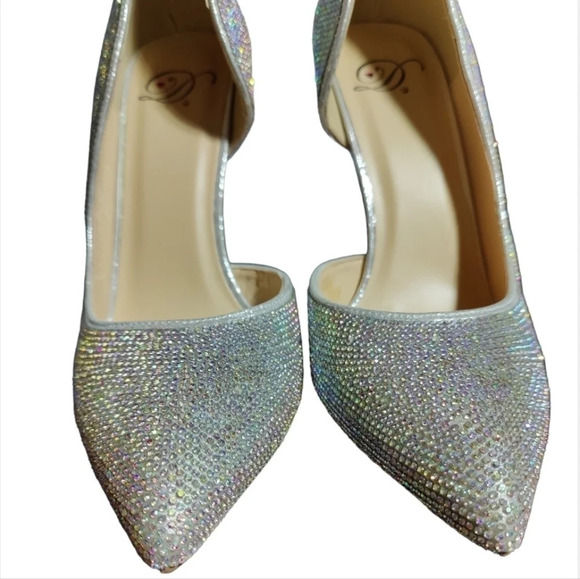 Gorgeous CINDERELLA Crystal Heels NWOB ๐ - Picture 6 of 12